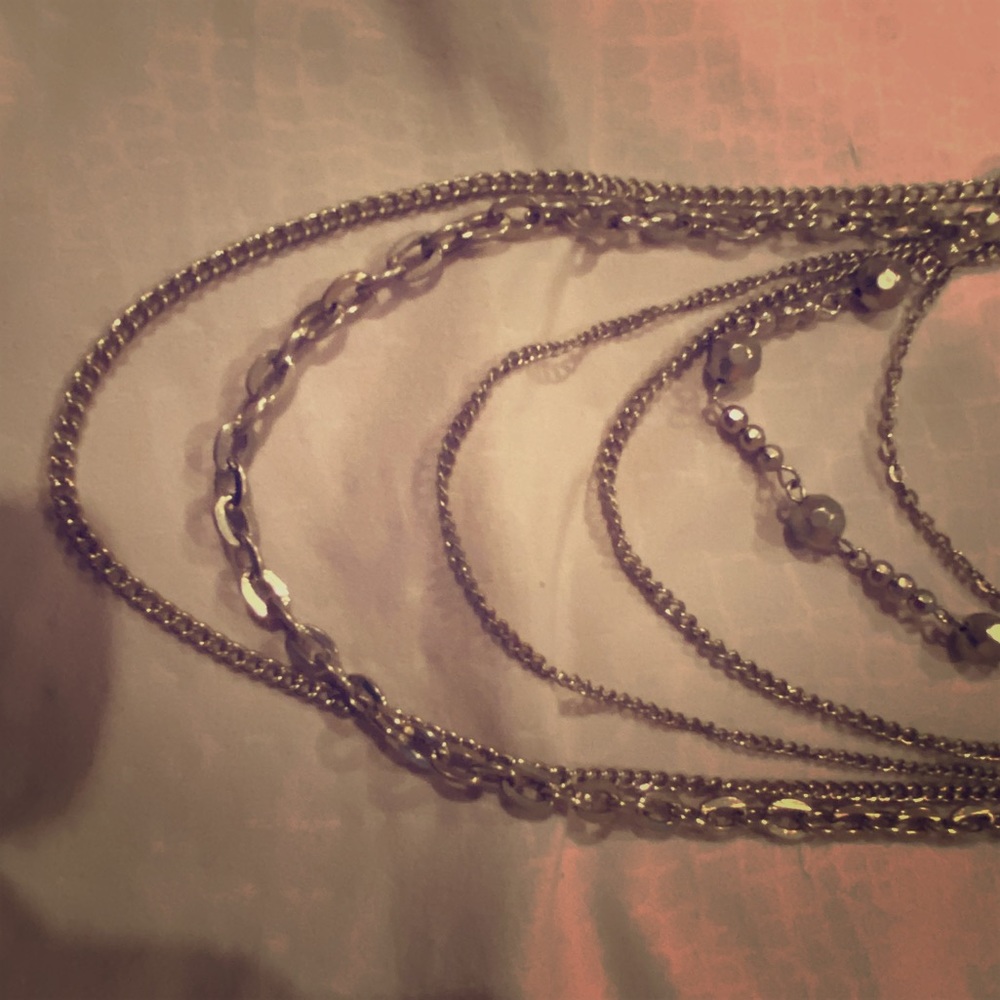 Multi-layered necklace